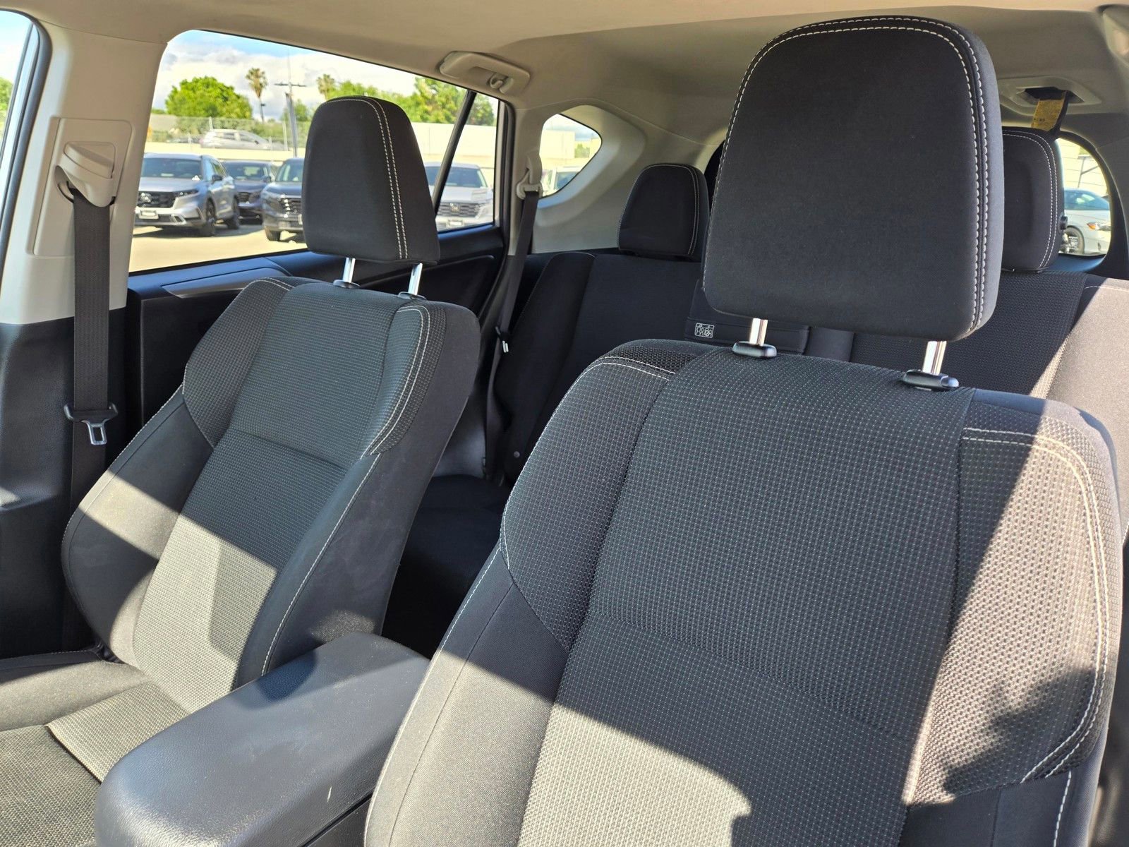 Used 2018 Toyota RAV4 XLE w/ Convenience Package AWD/4WD image 14