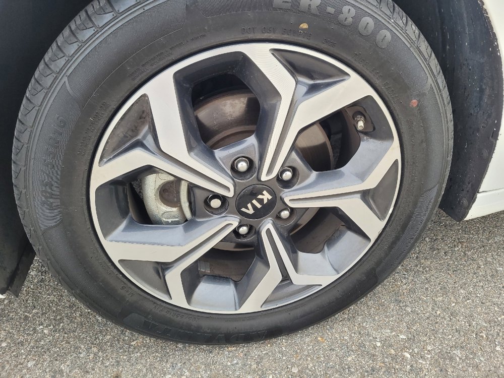 Used 2021 Kia Forte LXS FWD image 31