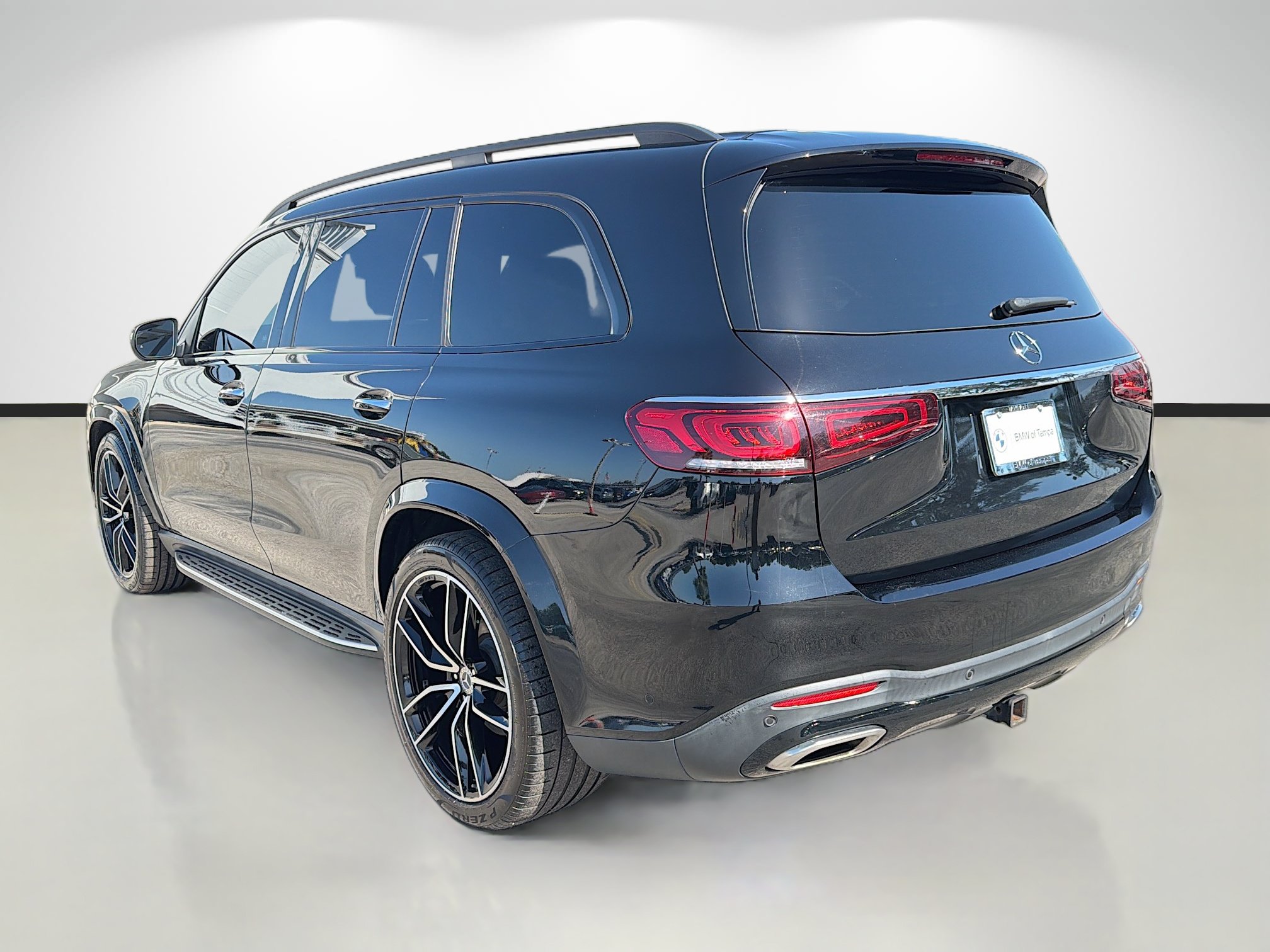 Used 2021 Mercedes-Benz GLS 580 4MATIC image 5