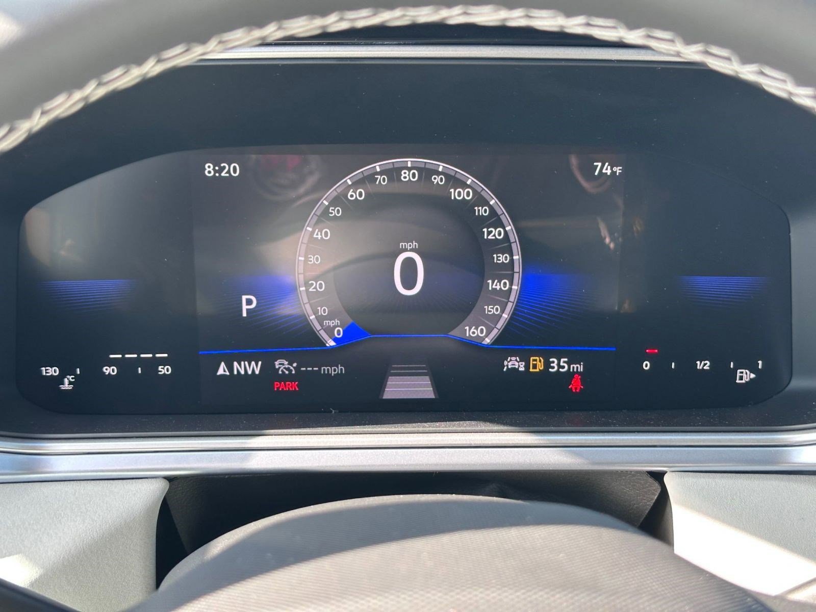 New 2026 Volkswagen Taos SE image 18