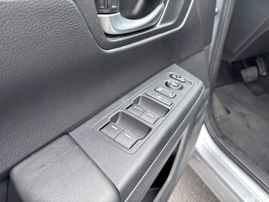 Used 2024 Honda CR-V LX image 25