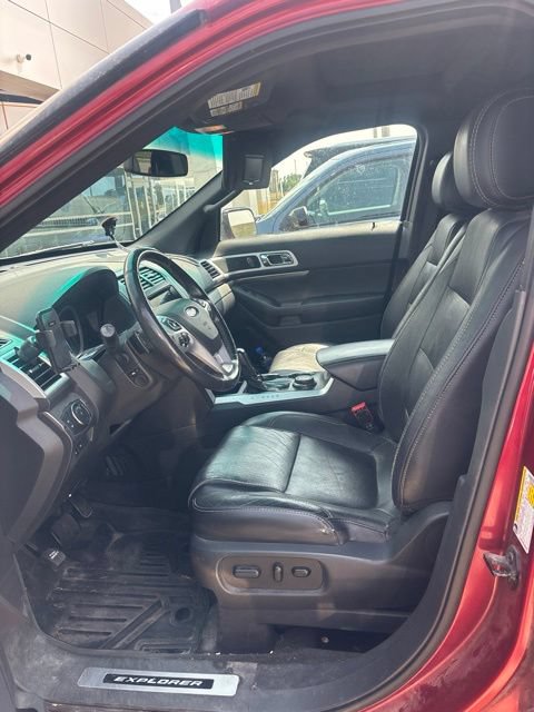 Used 2015 Ford Explorer Sport w/ Equipment Group 401A AWD/4WD image 9