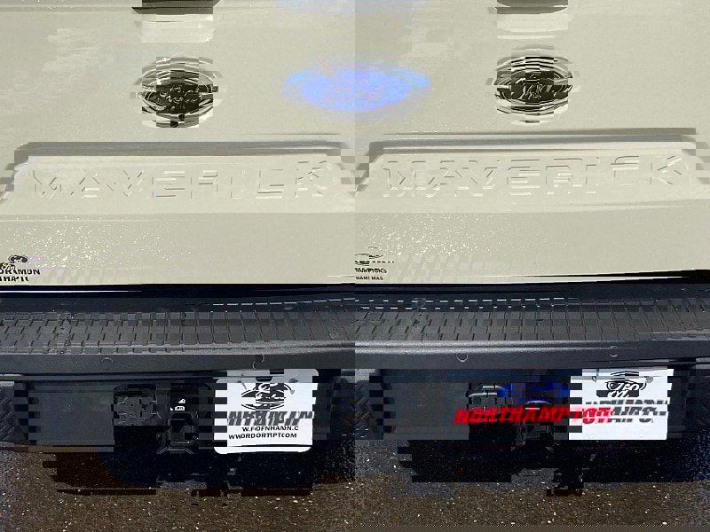 Certified 2024 Ford Maverick Lariat w/ FX4 Off-Road Package image 10