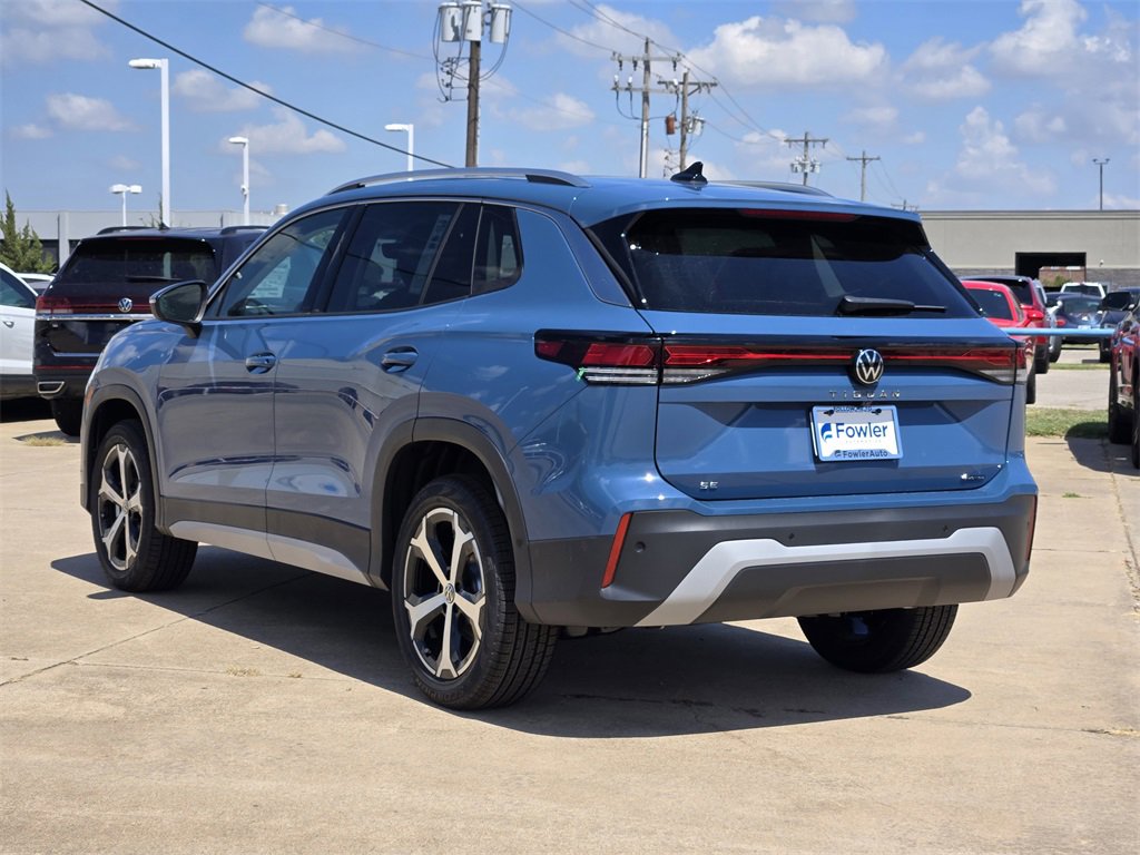 New 2025 Volkswagen Tiguan SE image 3