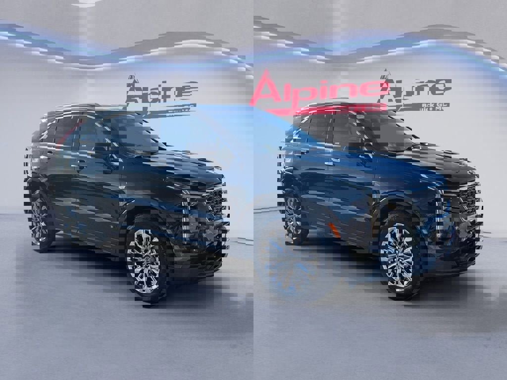 Used 2024 Cadillac XT4 Premium Luxury image 7