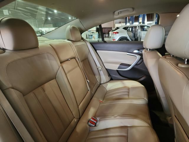 Used 2016 Buick Regal Premium w/ Driver Confidence Package #2 FWD image 25