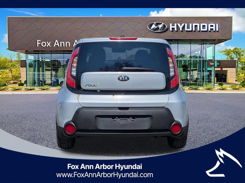 Used 2015 Kia Soul FWD image 4