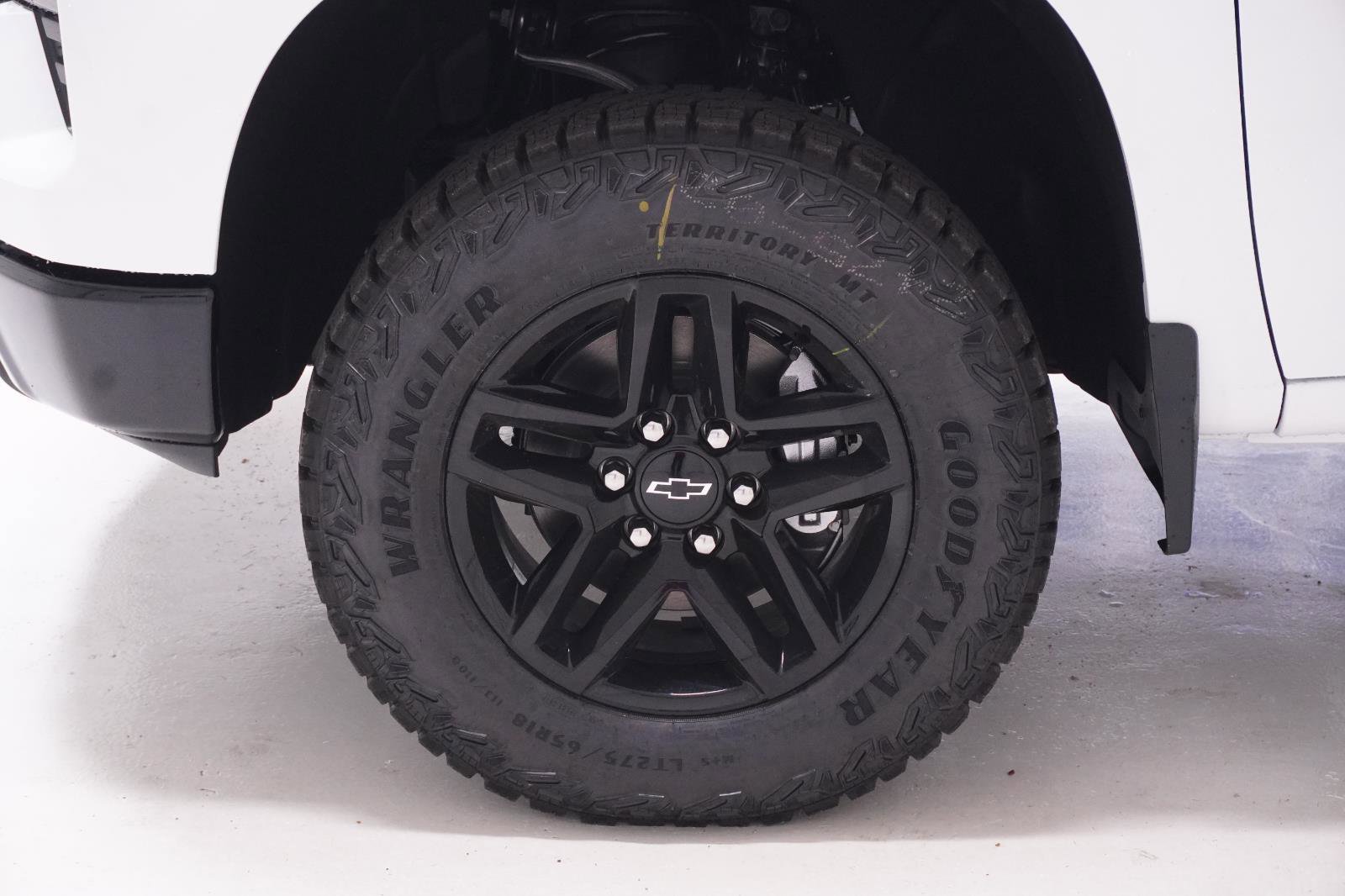 New 2026 Chevrolet Silverado 1500 Custom Trail Boss AWD/4WD image 9