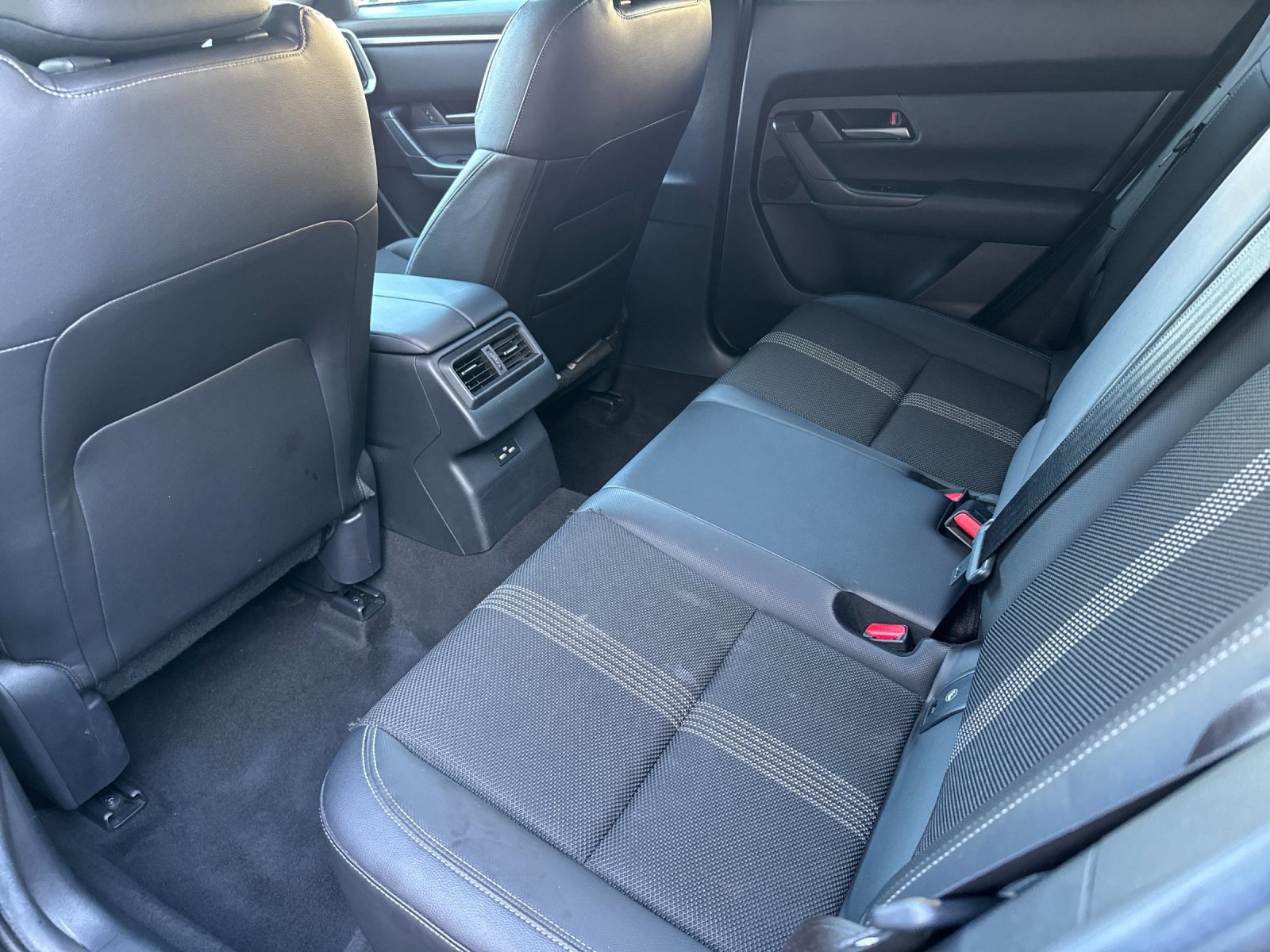 Used 2024 MAZDA CX-50 AWD 2.5 S w/ Preferred Package image 12