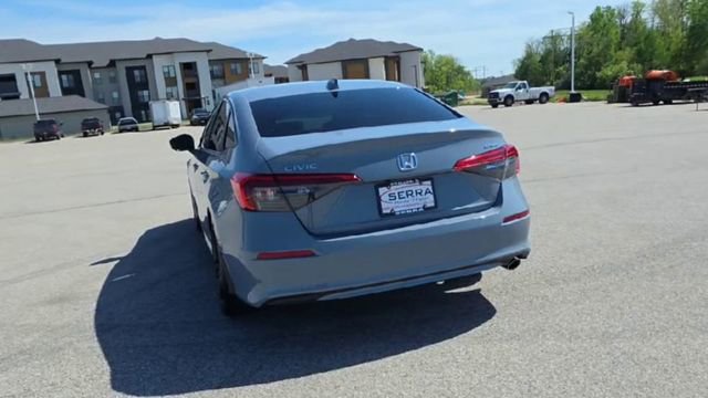 Used 2023 Honda Civic Sport image 6