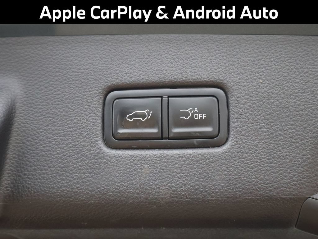 Used 2025 Kia Carnival SX FWD image 18