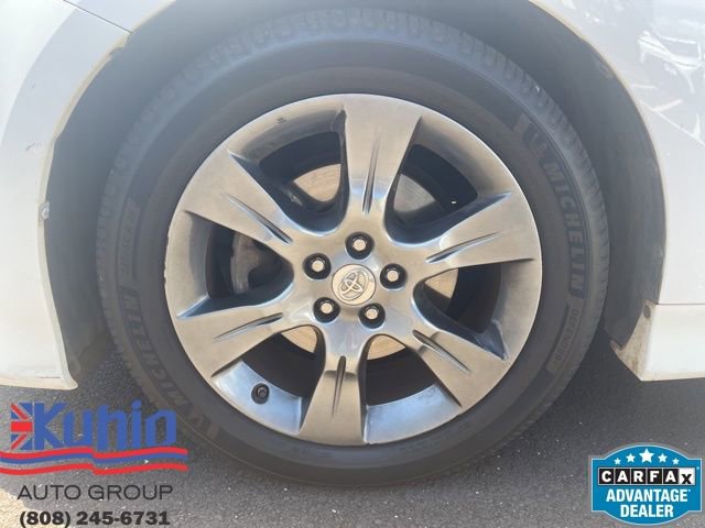 Used 2015 Toyota Sienna SE image 9