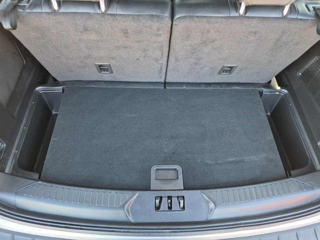 Used 2023 Ford Explorer ST w/ Equipment Group 401A image 17