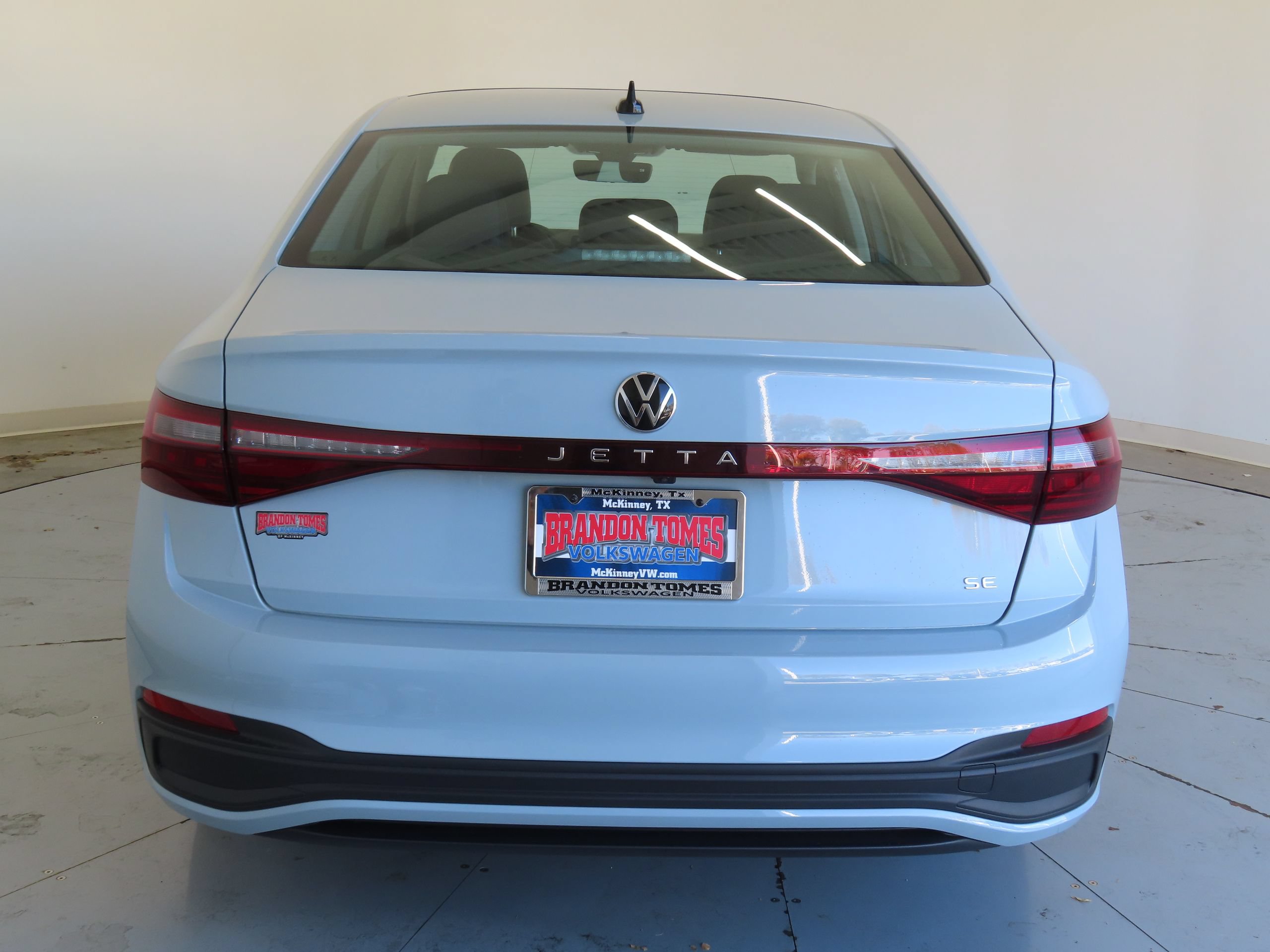 New 2026 Volkswagen Jetta SE FWD image 4