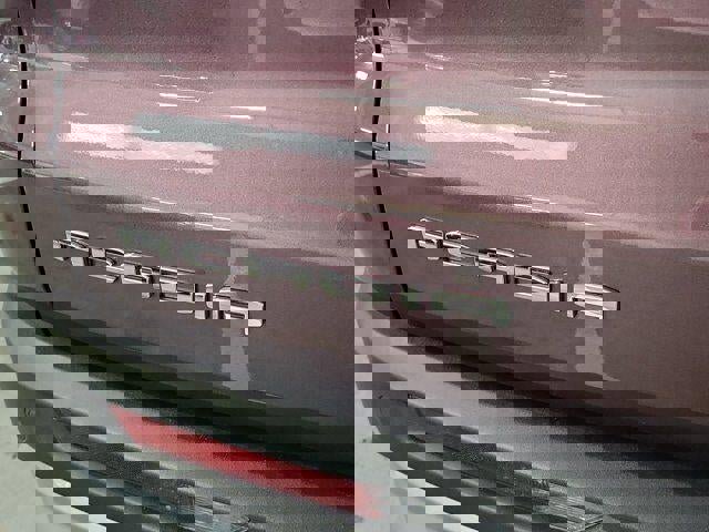 Used 2024 GMC Acadia Elevation w/ Luxury Package image 7