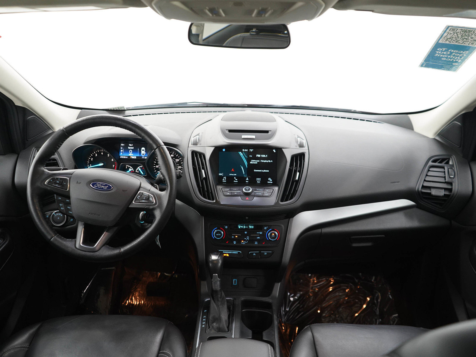 Used 2017 Ford Escape SE w/ SE Leather Comfort Package AWD/4WD image 13