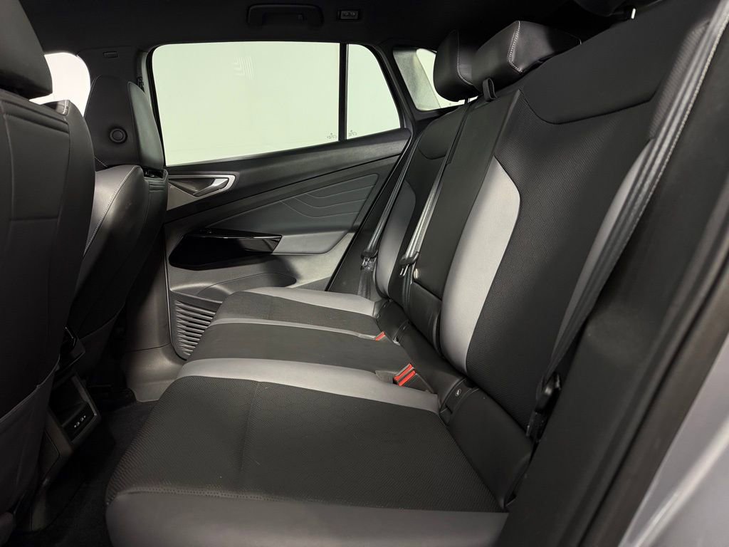 Used 2023 Volkswagen ID.4 Pro S AWD/4WD image 26