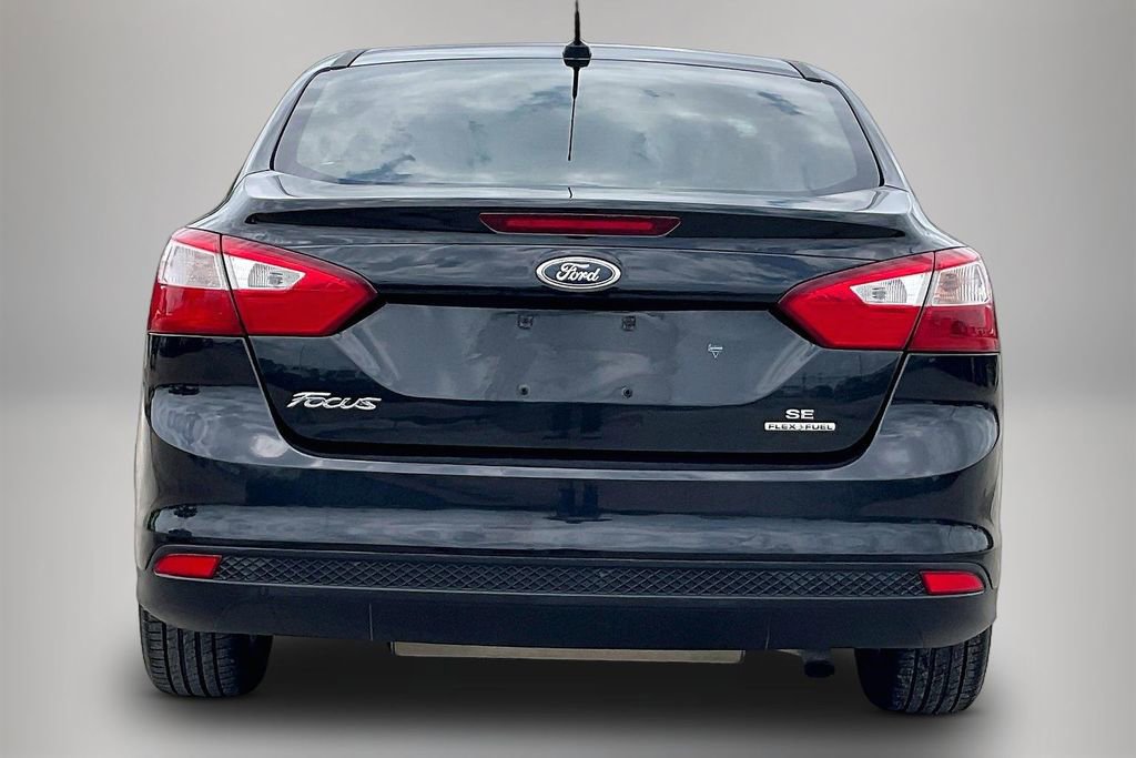 Used 2014 Ford Focus SE FWD image 6