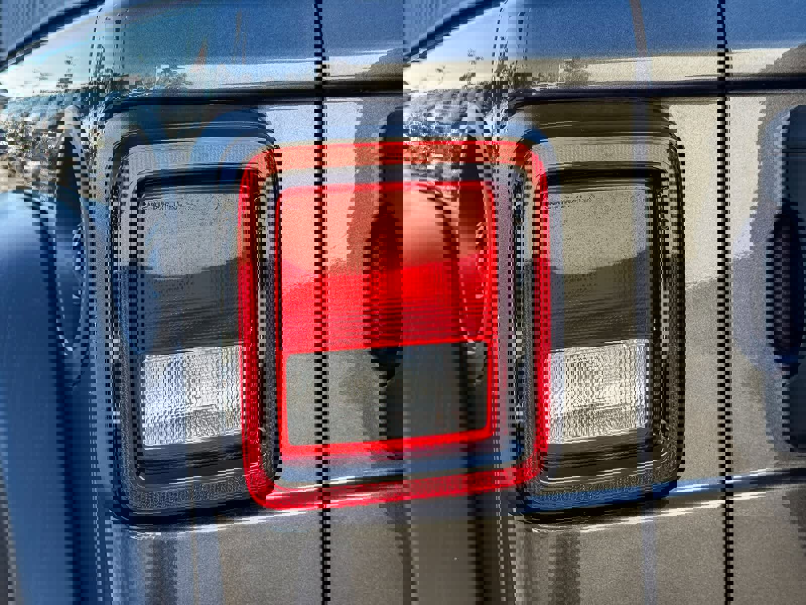 Used 2023 Jeep Wrangler Willys image 6