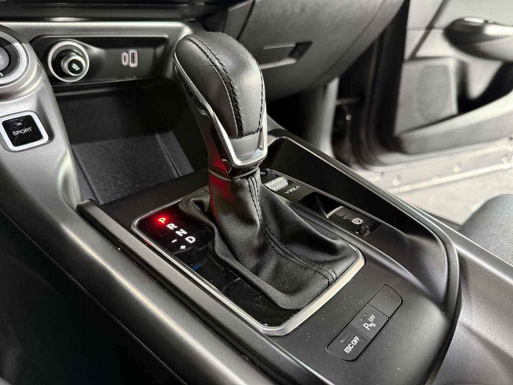 Used 2024 Dodge Hornet R/T image 37