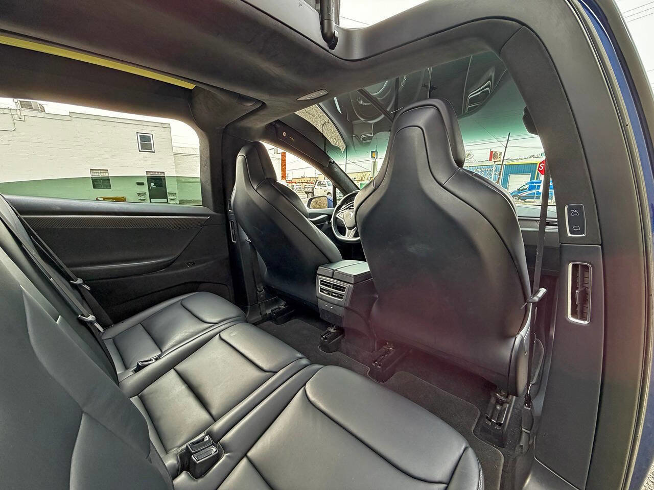 Used 2017 Tesla Model X 75D image 17