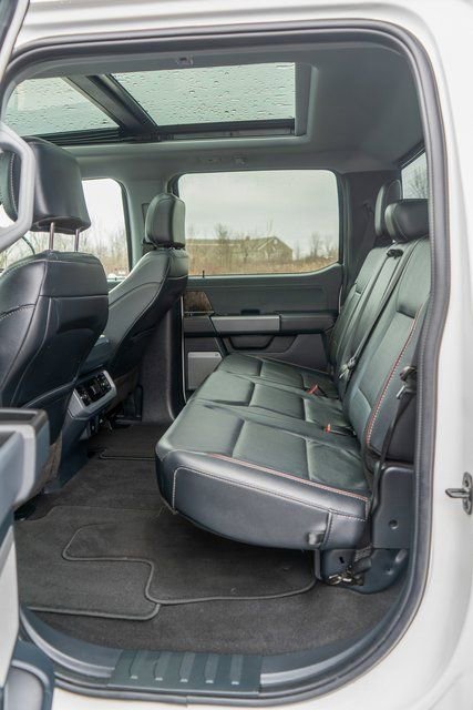 Used 2023 Ford F150 Lariat image 10