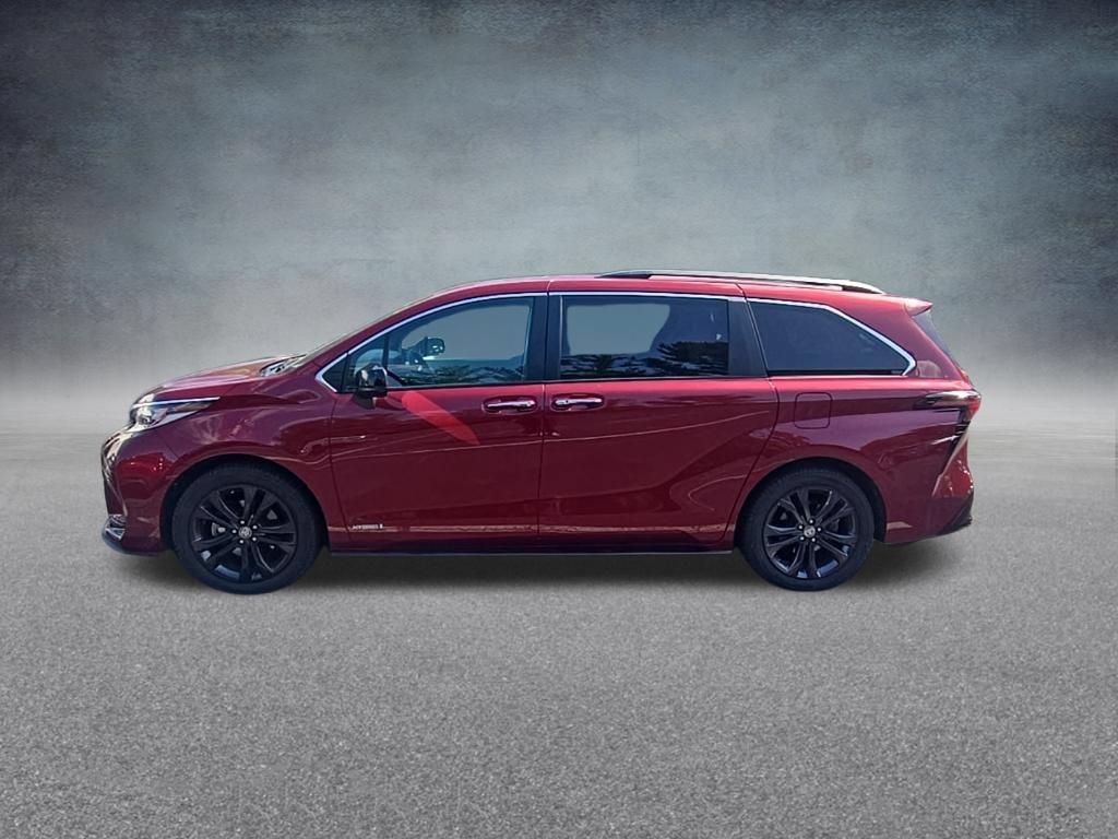 Used 2021 Toyota Sienna XSE w/ XSE Plus Package FWD image 8