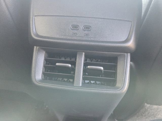 New 2026 Chevrolet Equinox LT w/ Convenience Package II FWD image 16