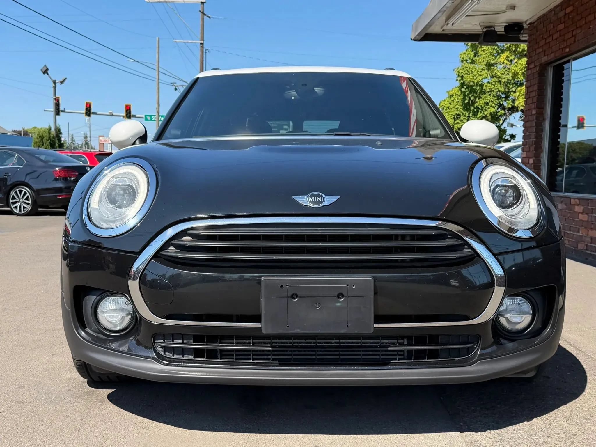 Used 2017 MINI Cooper Clubman ALL4 AWD/4WD image 14