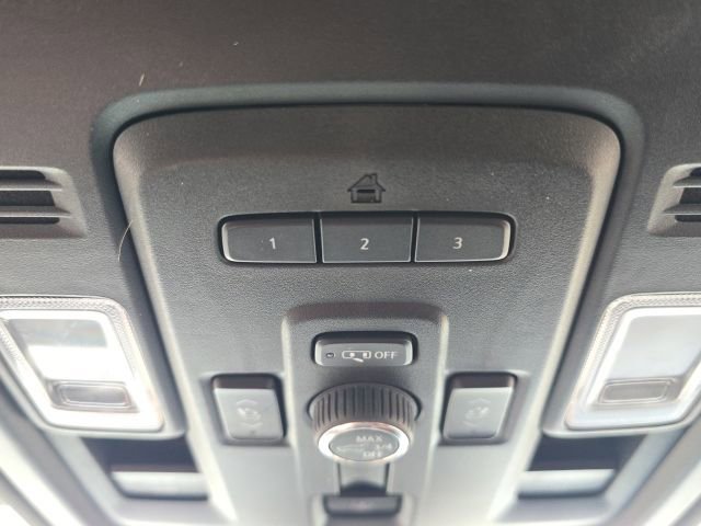 Used 2023 GMC Yukon Denali Ultimate AWD/4WD image 48