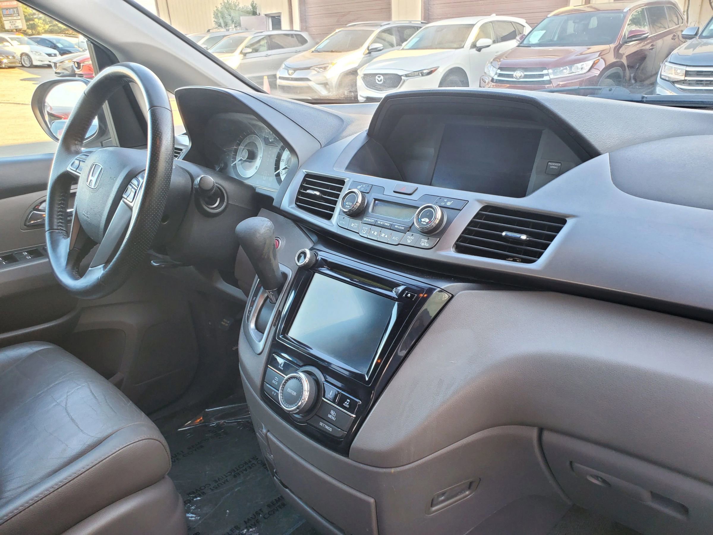 Used 2014 Honda Odyssey EX-L image 23