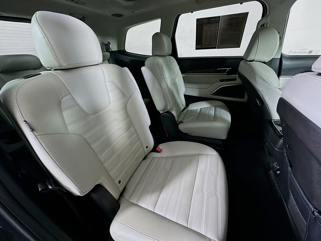 Used 2023 Kia Telluride SX Prestige image 10
