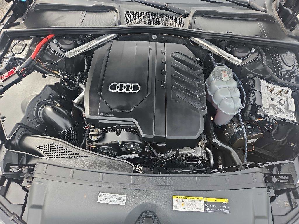 Used 2021 Audi A4 2.0T Premium Plus w/ Premium Plus Package image 9