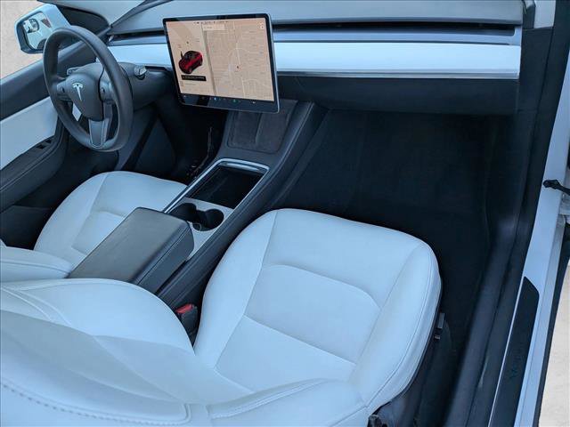 Used 2021 Tesla Model Y Long Range image 23