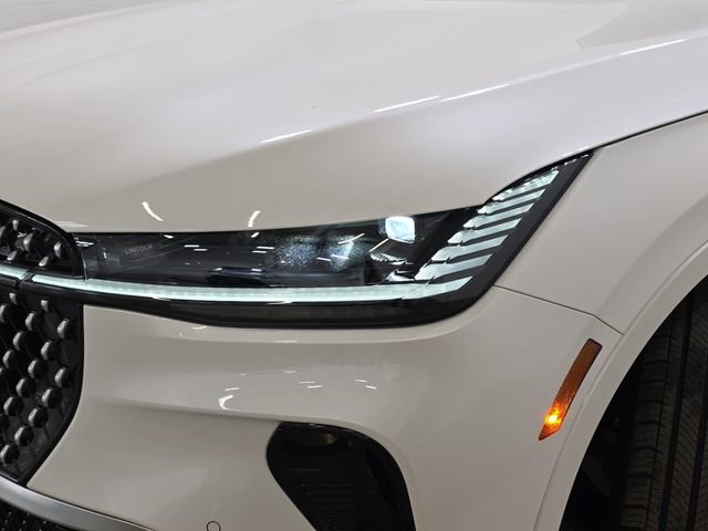 Certified 2024 Lincoln Nautilus Reserve w/ Equipment Group 203A image 28