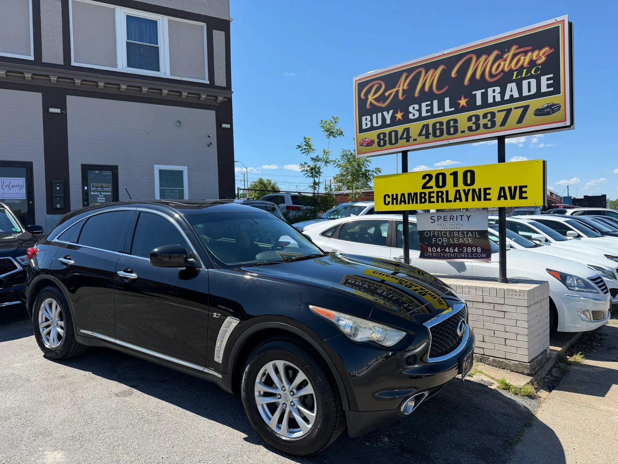 Used 2017 INFINITI QX70 AWD