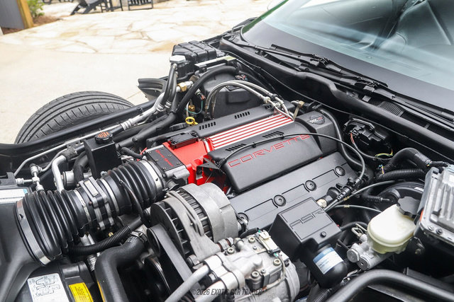 Used 1996 Chevrolet Corvette Convertible RWD image 25