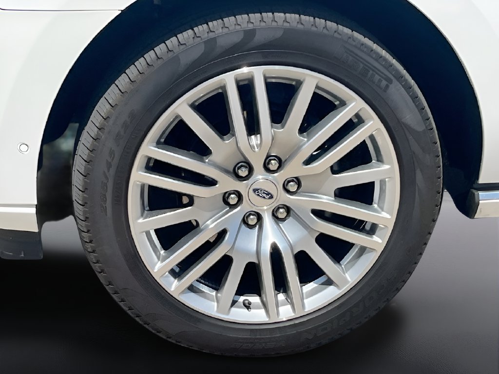 Used 2024 Ford Expedition Platinum RWD image 34