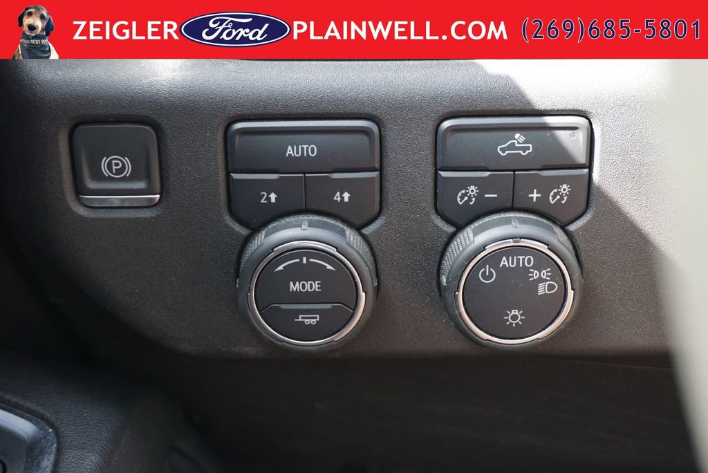 Used 2024 Chevrolet Silverado 1500 LT AWD/4WD image 28