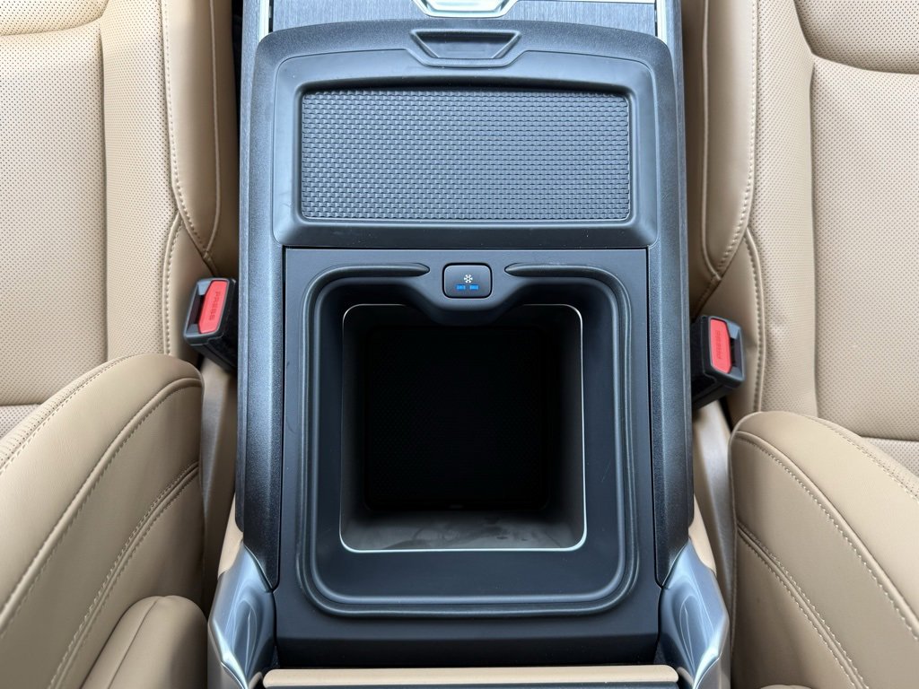 New 2025 Land Rover Range Rover Long Wheelbase SE image 29