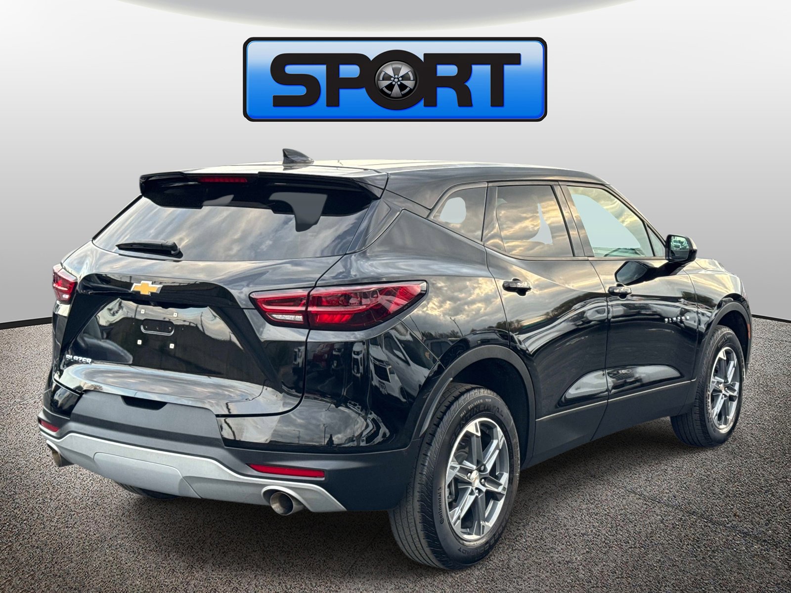 Used 2025 Chevrolet Blazer LT image 25