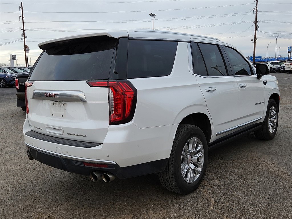 Used 2023 GMC Yukon Denali image 3