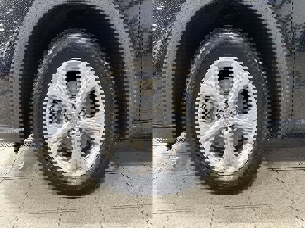 Certified 2023 Honda HR-V LX image 10