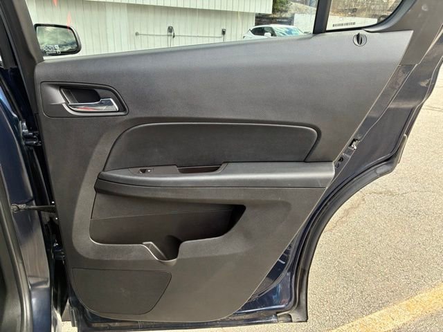 Used 2017 Chevrolet Equinox LT w/ Convenience Package image 18