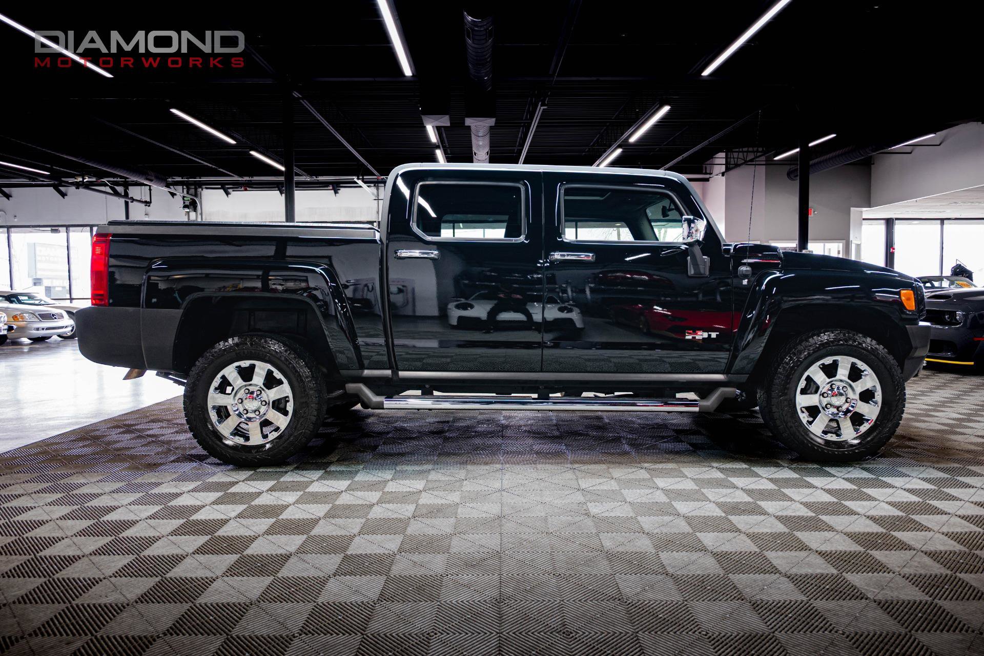 Used 2009 HUMMER H3T Alpha image 24