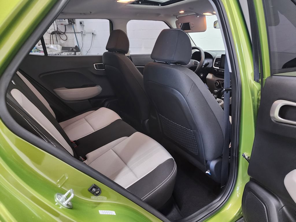 Used 2023 Hyundai Venue SEL w/ Cargo Package FWD image 29