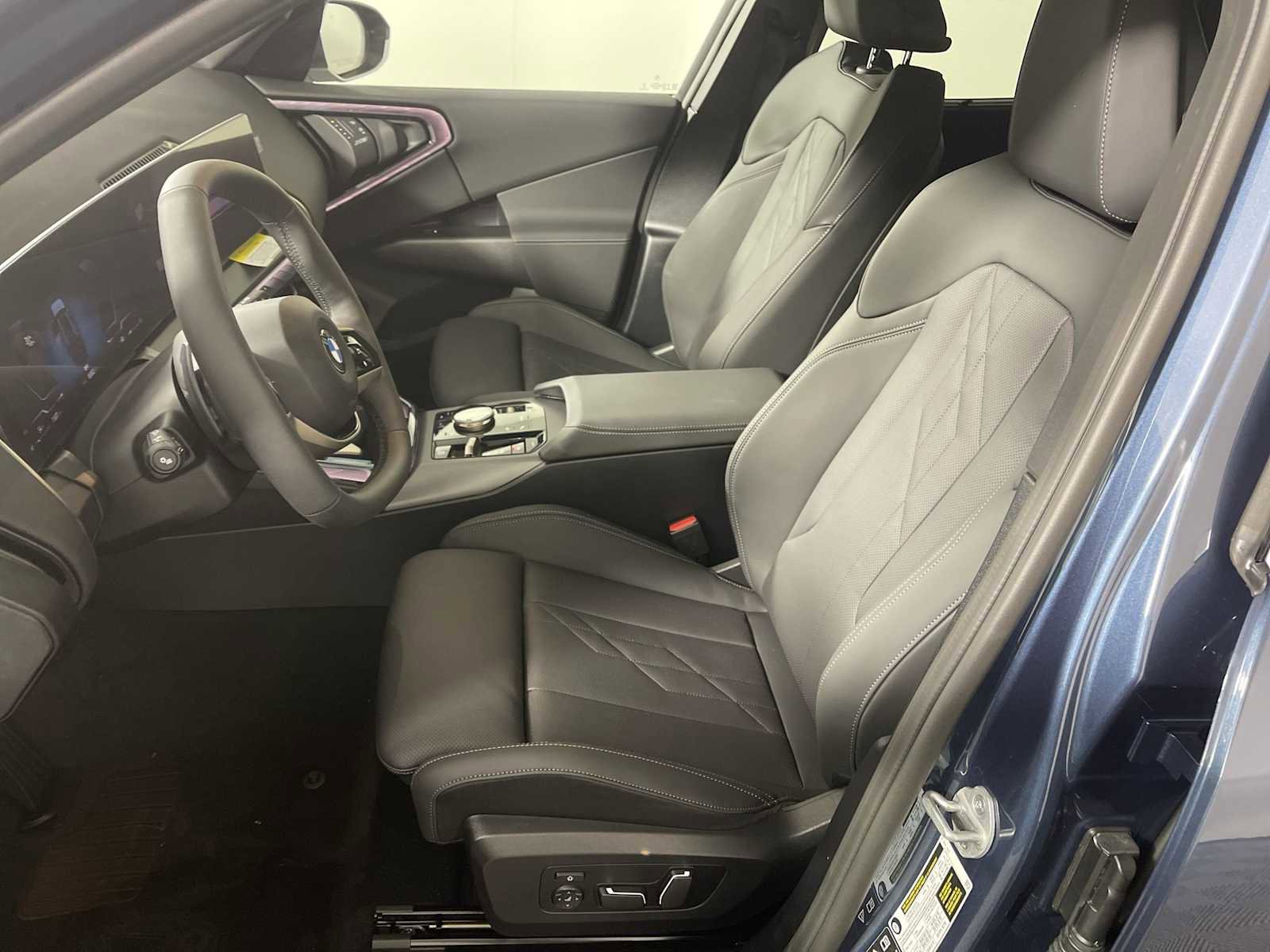 Certified 2025 BMW X3 xDrive30i w/ Convenience Package image 9