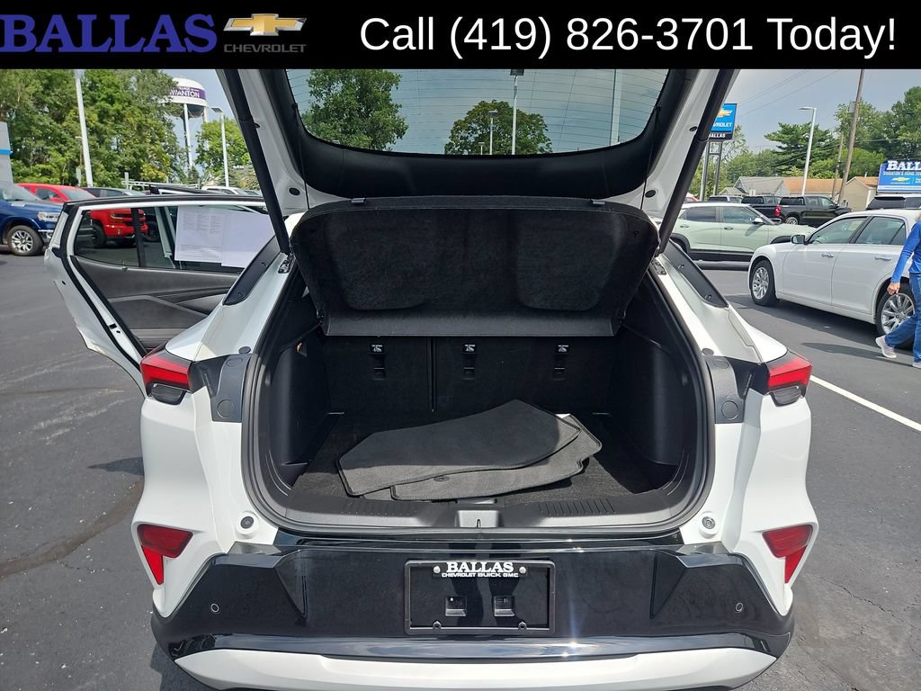 Certified 2025 Buick Envista Sport Touring w/ Convenience I Package FWD image 32