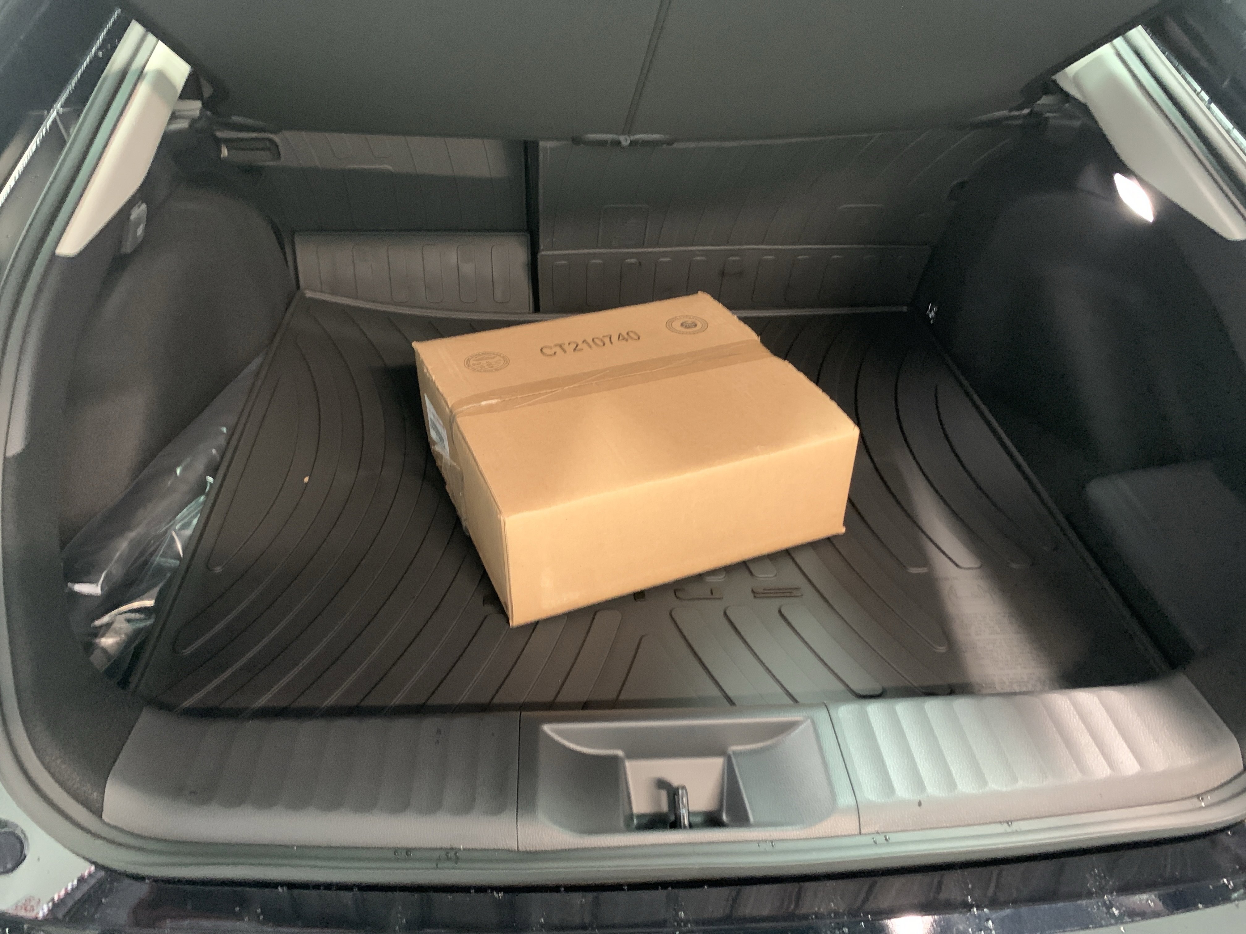 New 2026 Toyota Prius Plug-In Hybrid image 18