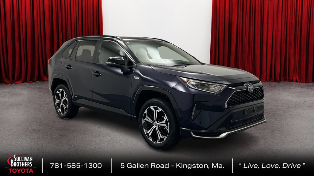 Certified 2021 Toyota RAV4 XSE w/ Weather Package AWD/4WD image 3